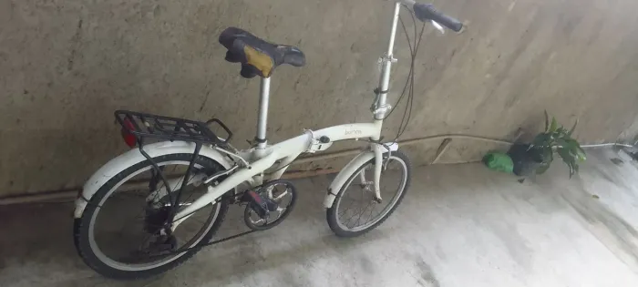 Bicicleta dobravel show bem conservada