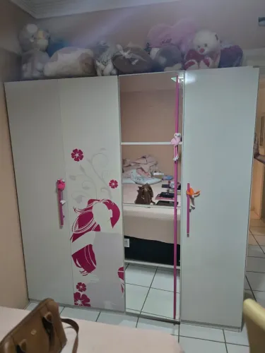 Guarda roupa