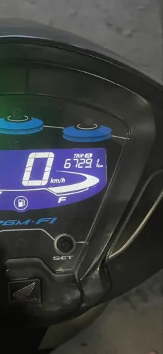 Vende-se monto Honda Biz 125, em ótimo estado de conservação.