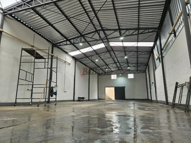 Galpão Industrial para Locação em Diadema