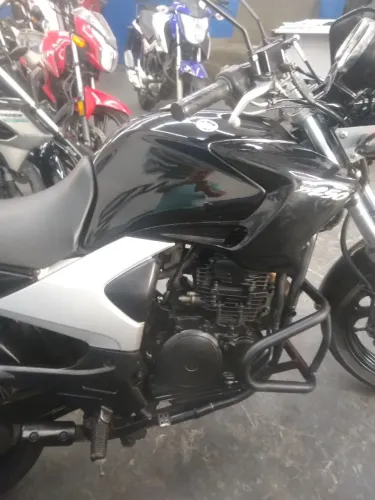 FAZER 250 ANO 2008 LINDA MOTO ENT. $ 1.500, + 18 X $ 755, (CARTÃO)