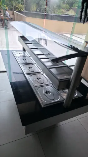 Pista comida a kilo Buffet