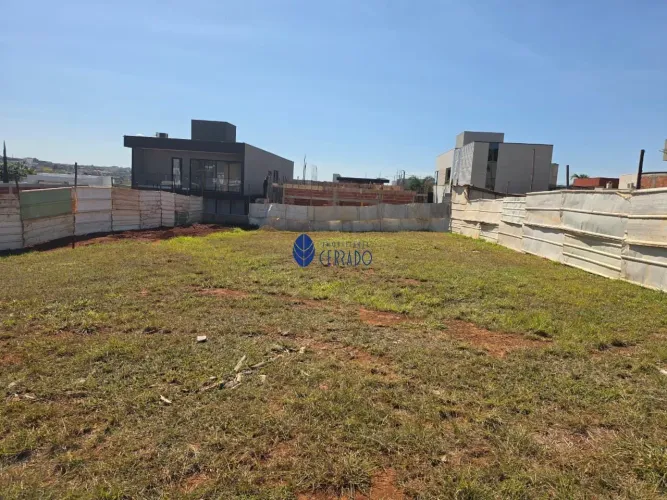 Lote Premium à venda no Condomínio Grand Trianon  Oportunidade de Investimento