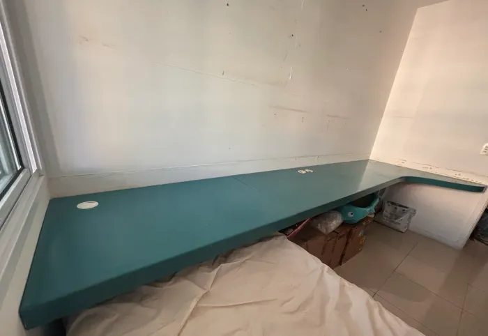 Bancada de Escritório em L - 2,50m (Modular/Ajustável) - Cor Azul Petróleo