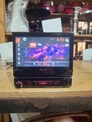 Dvd automotivo Pioneer retrátil