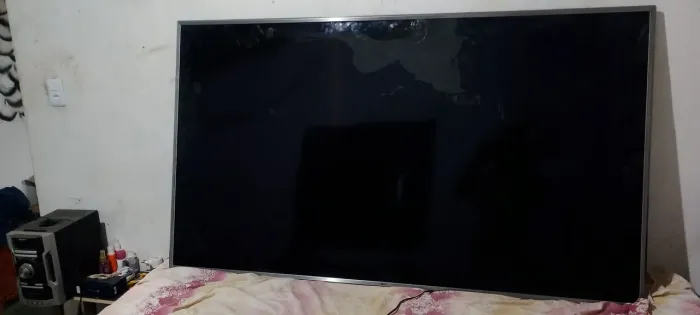 Tv lg 75 pol. (Leia o anúncio)