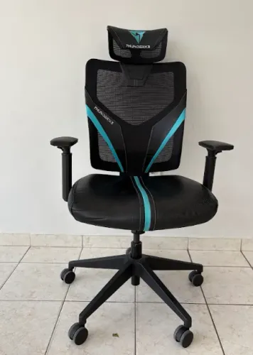 Cadeira Ergonômica ThunderX3 Yama1