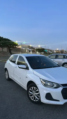 Chevrolet Onix Hatch 1.0 12V TB Flex Aut. 4P 2021