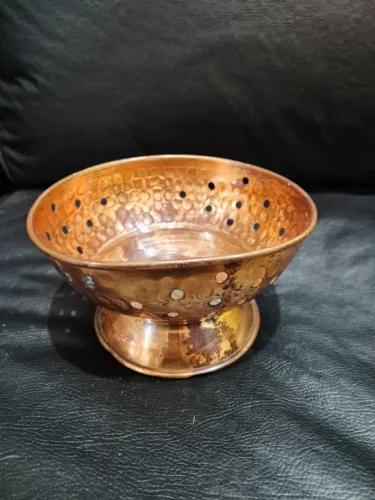 Escorredor de Arroz Antigo em Cobre Martelado - 16x9cm
