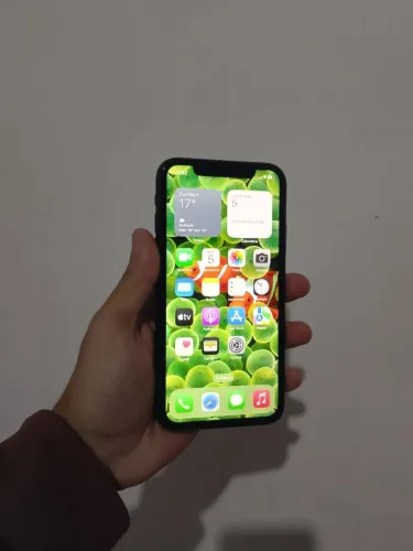 Iphone XR zerado funcionando, detalhe!!!