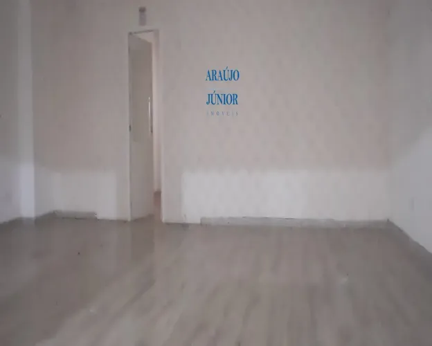 Sala Comercial com 1 Banheiro para Alugar, 63,65 M² por R$ 2.900,00/Mês no Centro de Ameri