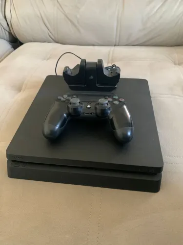 PS4 slim 500GB