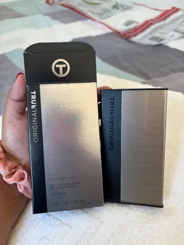 Perfume Marykay True Original Notas Amadeiradas de Cedro e Ambar