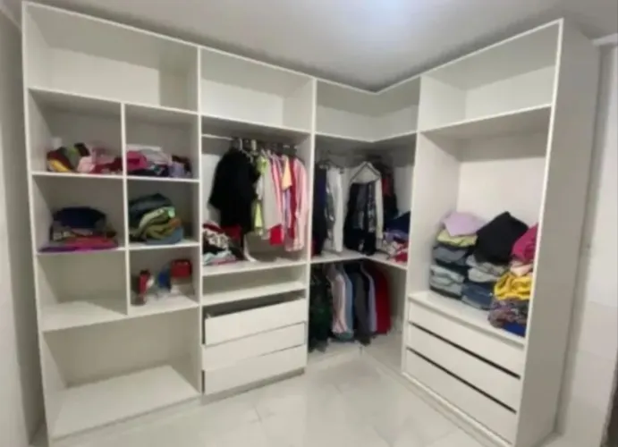 Guarda roupas Closet 