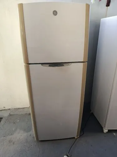 Geladeira GE degelo seco 420 litros funcionando perfeitamente em ótimo estado