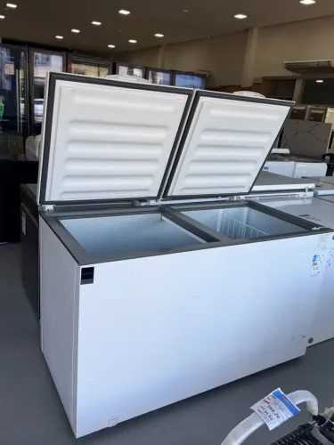 Freezer horizontal cônsul 2 portas 528 litros Inverter 127v