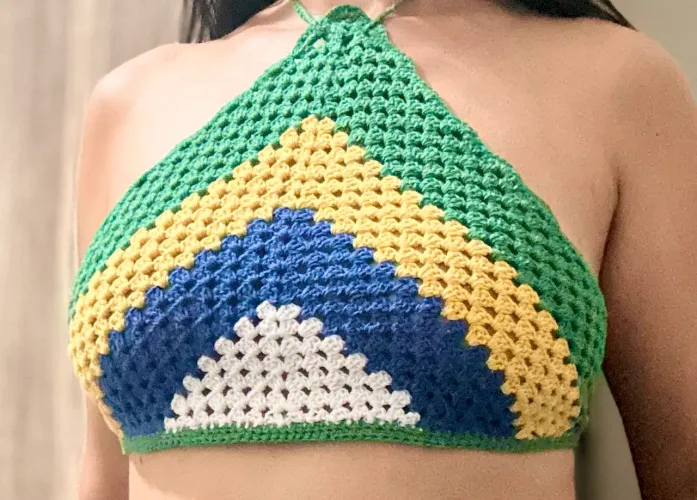 Lenço bandana top em crochê copa Brasil