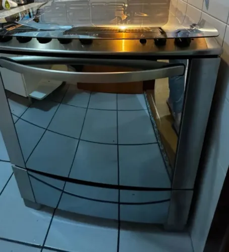 Vendo fogão 5 bocas Eletrolux inox espelhado