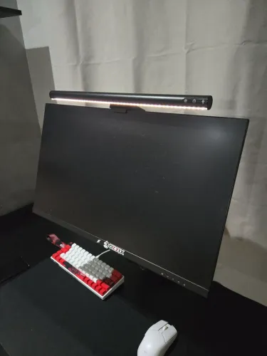 monitor superframe com suporte articulado e lightbar