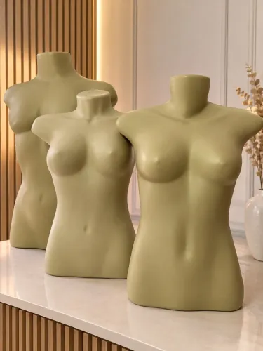 Manequins