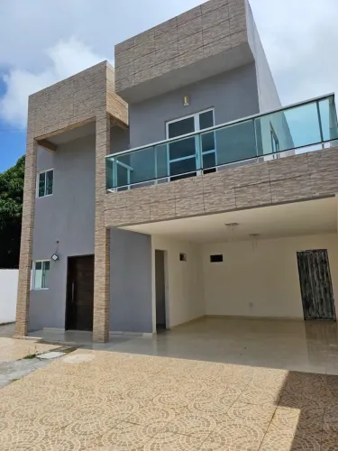 Alugo casa de alto padrão em portal do sol
