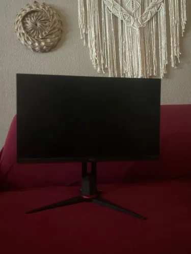 Monitor Gamer AOC 24G2S/BK 24 165hz(Display estragado, precisa trocar ou retirada de peça)