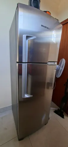 Geladeira Brastemp Inox Frost Free