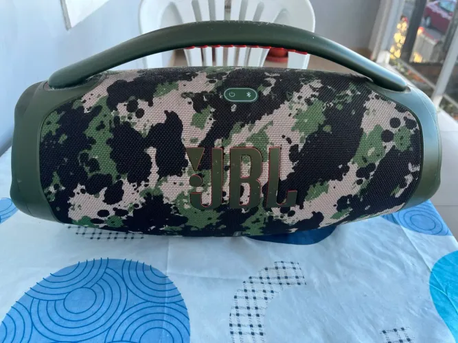 JBL Bombox 3