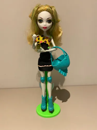 Lagoona Blue Roller Skate 