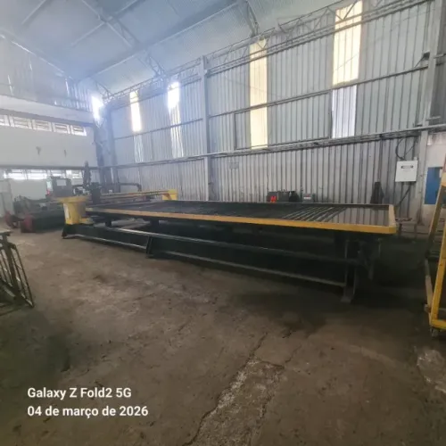 Maquina de corte a plasma bestmark 2500 x 6000 mm - corte 32 mm
