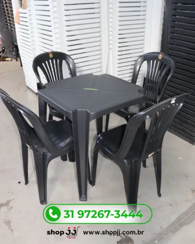 JOGO DE MESA COM 4 CADEIRAS JR