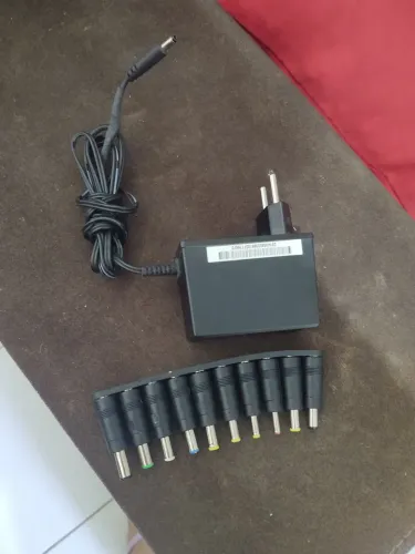 Fonte com adaptador