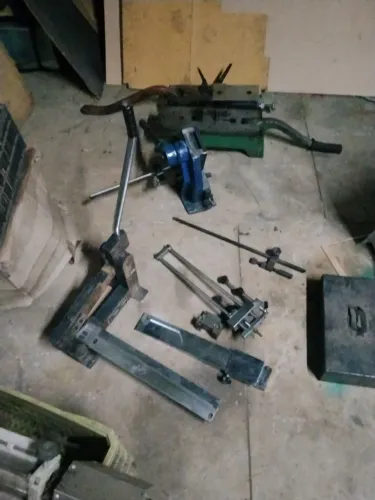 2 Dobradeira para corte e vinco