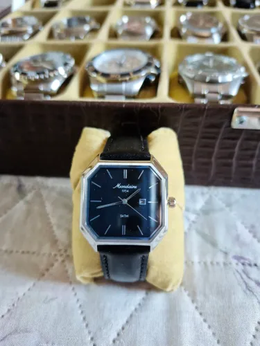 Mondaine 1954