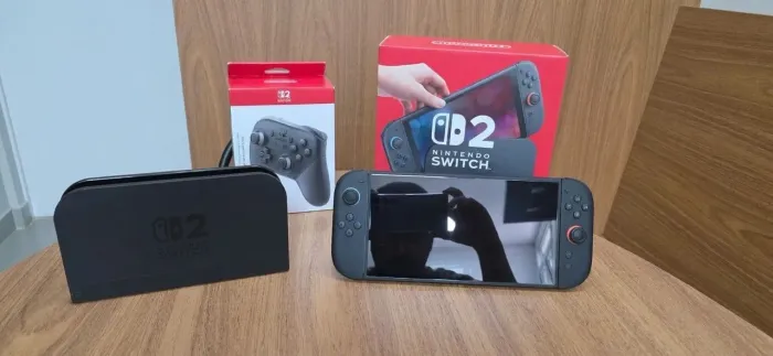 Nintendo Switch 2 + Pro Controller