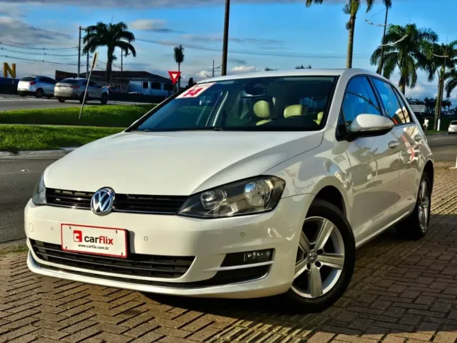 Volkswagen Golf Highline 1.4 TSI 140cv Aut. 2014