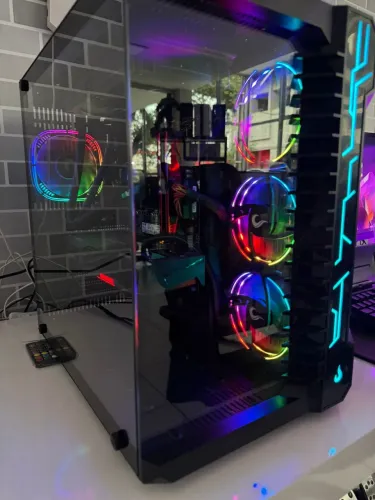 PC Gamer Ryzen 7 5700X 8 RTX 3060 12 GB 2TB NVME 16GB DDR4 Windows 11