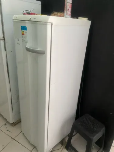 Super freezer eletrolux f22 