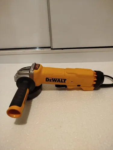 Esmerilhadeira Dewalt DWE 4314