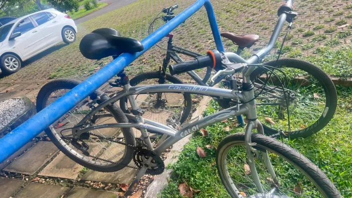 Vendo bike Caloi, toda de alumínio e areo 26