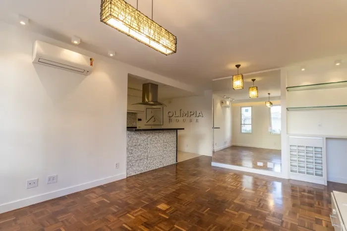 Aluguel Apartamento 3 Dormitórios - 105 m² Moema