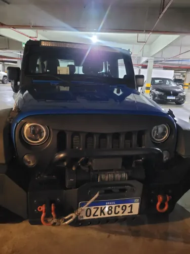 Jeep Wrangler Unlimited Sport 3.6 V6 284cv 4P 2014