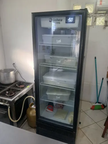 REFRIGERADOR VERTICAL 485 LITROS