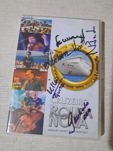 DVD autografado cruzeiro Roupa Nova com 1 cd e 1 dvd