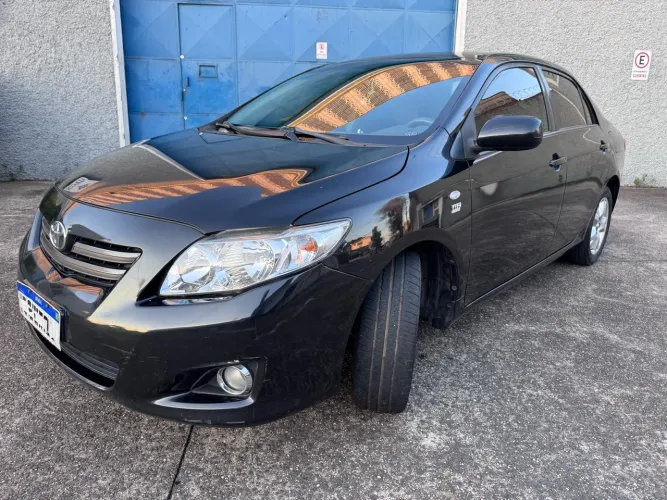 Toyota Corolla GLI 1.8 Flex 16V Aut. 2011