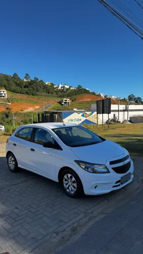 Chevrolet Onix JOY Hatch 1.0 8V Flex Mec. 4P 2019