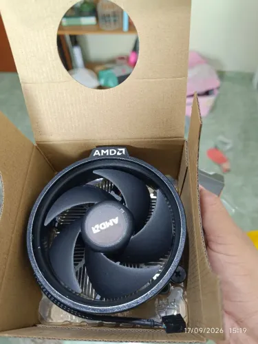 Cooler AMD Original 65w Socket AM4 e AM5 Stealth p/ Ryzen e Athlon