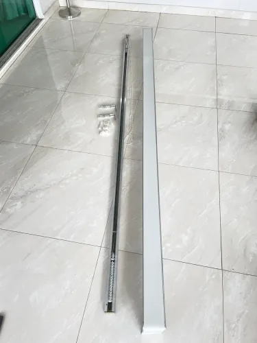 Trilho de alumínio para persiana vertical