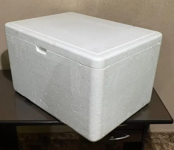 Caixa isopor 120L - Espessura 4,5cm - Medidas: 46x58x77cm