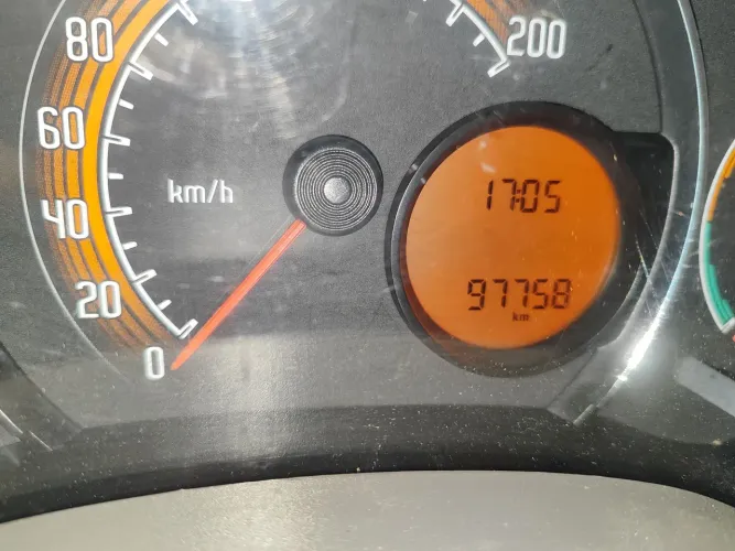 Fiat Uno Vivace Celeb. 1.0 EVO F.flex 8V 5P 2014